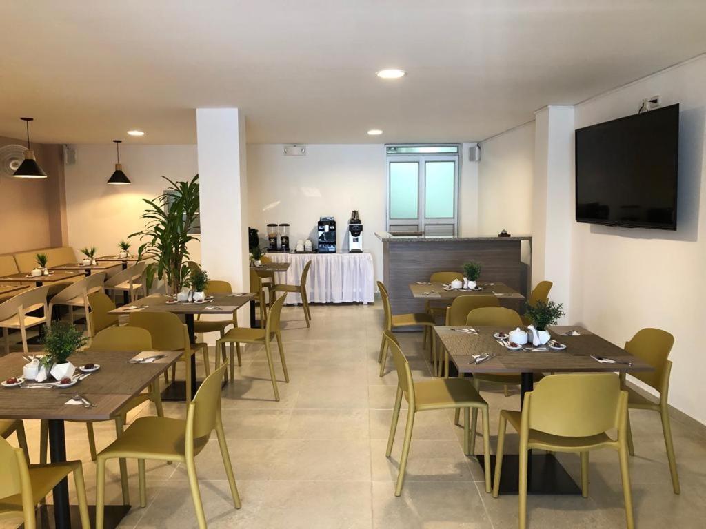 Colon Plaza Hotel Tumaco Zewnętrze zdjęcie