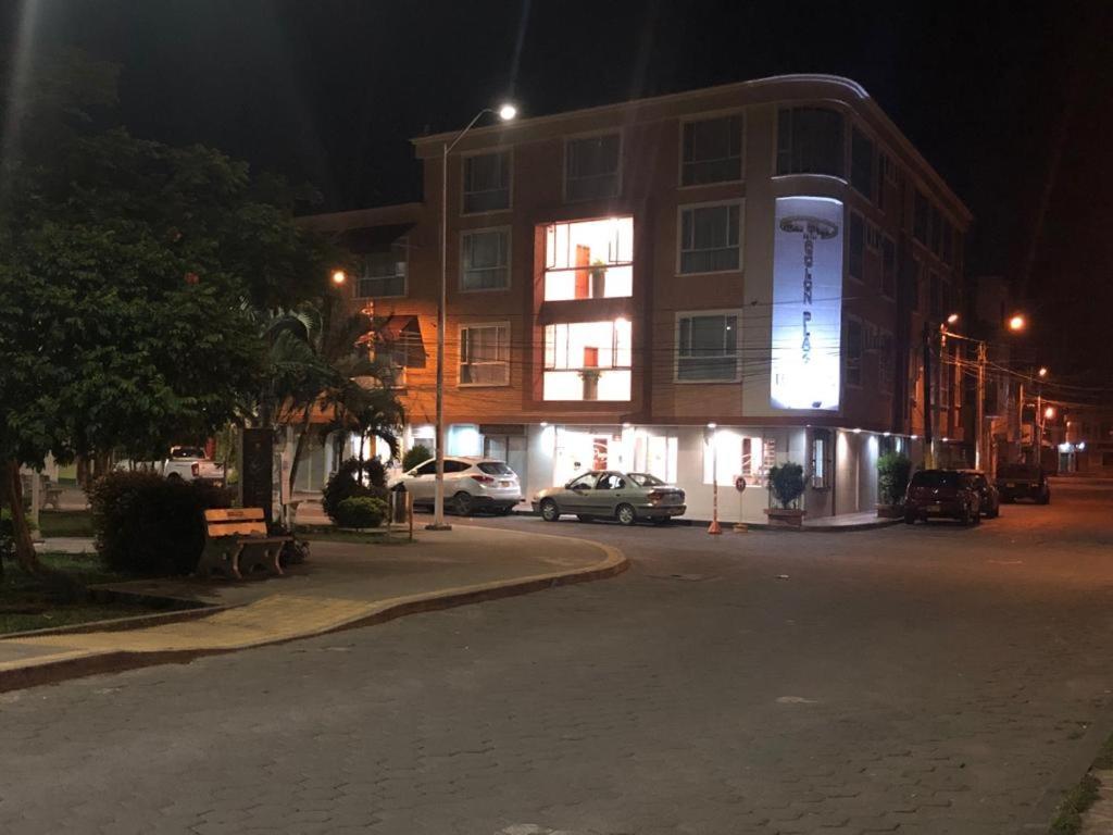 Colon Plaza Hotel Tumaco Zewnętrze zdjęcie