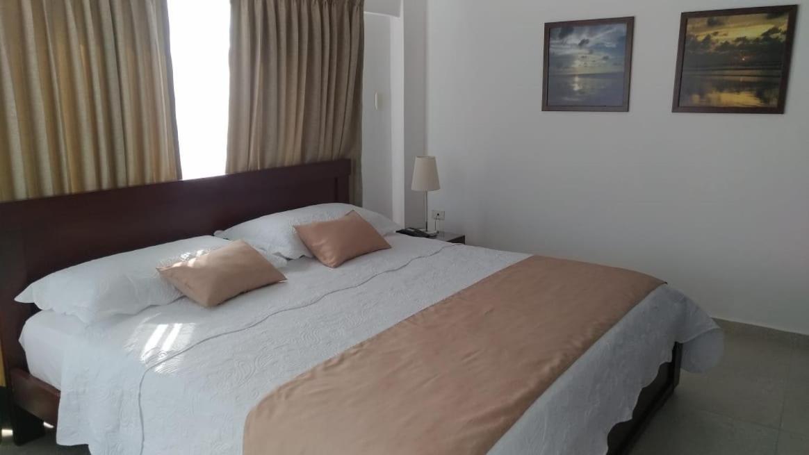 Colon Plaza Hotel Tumaco Zewnętrze zdjęcie